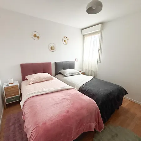 Le Roses- Spacieux T3 Cosy Proche Gare De * Lisieux